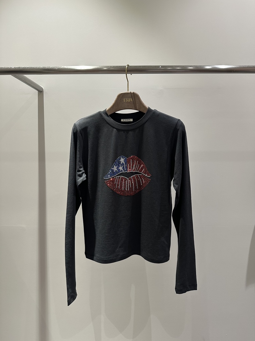 HUE/ERIA韓國直郵女士新品休閑熱賣時尚人氣26春夏長袖T恤HUE/ERIA長袖T恤圖色1