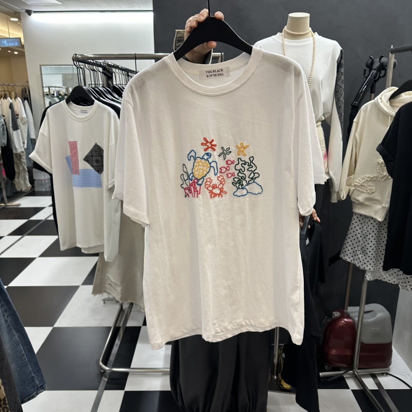 LADYBLACK/THE BLACK韓國東大門代購女士新款休閑26春夏T恤LADYBLACK/THE BLACKT恤圖色1