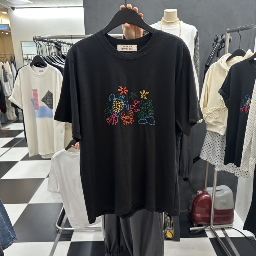 LADYBLACK/THE BLACK韓國東大門代購女士新款休閑26春夏T恤LADYBLACK/THE BLACKT恤圖色2