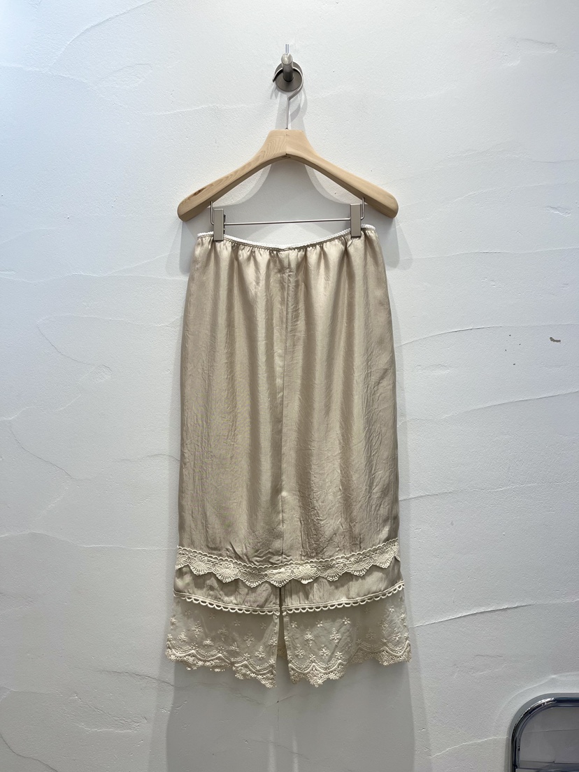 BROWN PAPER-S韓國直郵女裝新款職業半身裙中短裙復古蕾絲BROWN PAPER-S半身裙/中短裙