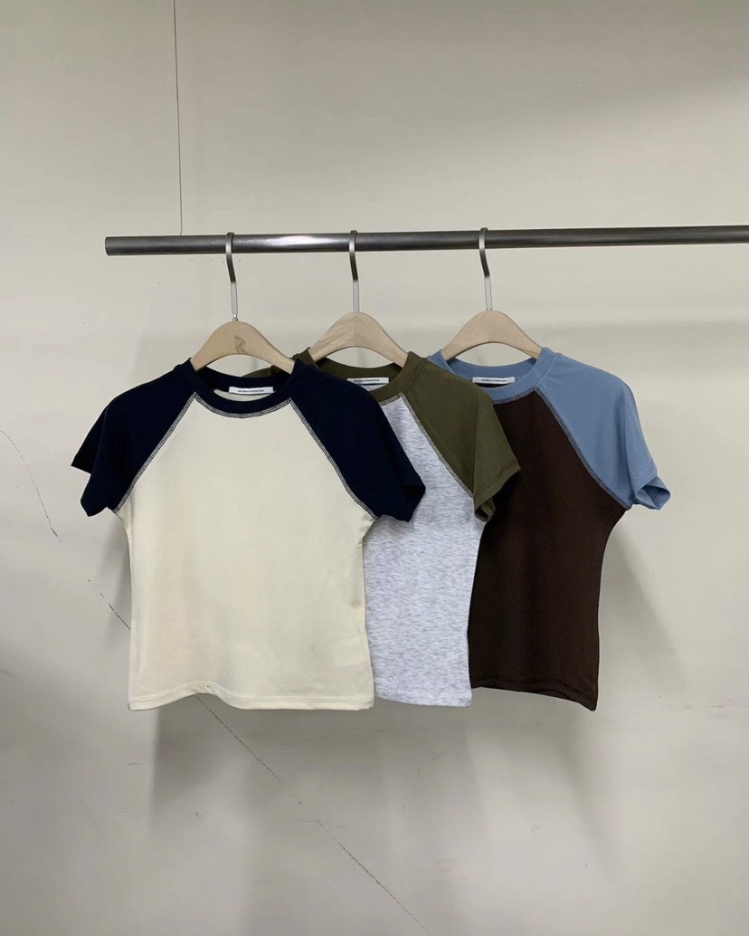 PLATE韓國東大門代購女裝新款時尚人氣熱賣T恤插肩袖撞色PLATET恤圖色3左三色