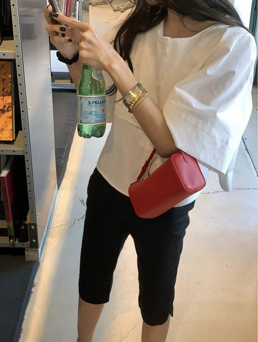 OUTFIT韓國東大門直郵女士新品推薦熱賣休閑時尚襯衫蕾絲衫OUTFIT襯衫/蕾絲衫