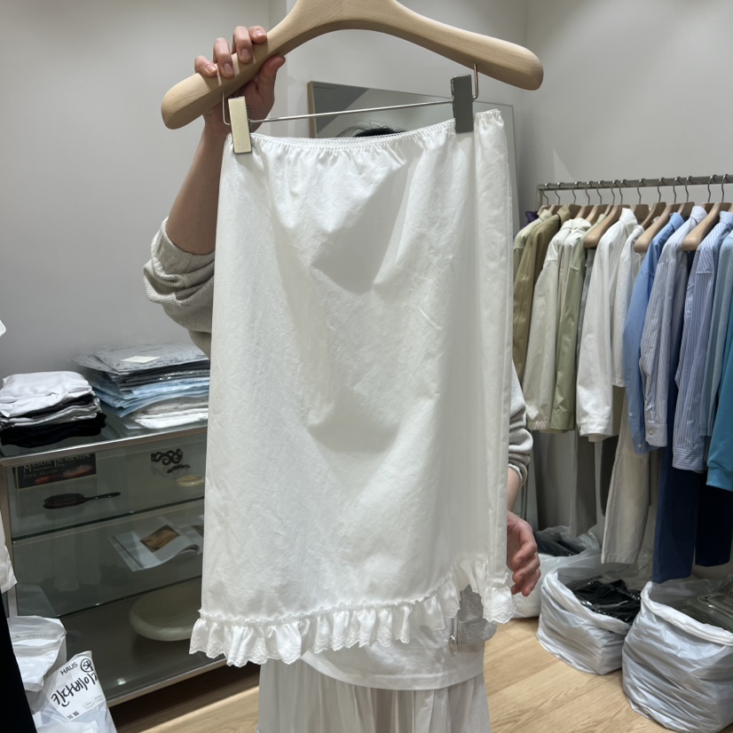 HAUS-A韓國直郵實拍女裝新品時尚推薦26春夏半身裙中短裙蕾絲HAUSWOMEN半身裙/中短裙圖色1