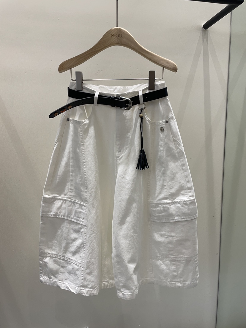 NEOUL韓國東大門直郵女裝新款熱賣人氣26春夏短褲不含腰帶NEOUL/ahin雙領標簽短褲圖色1