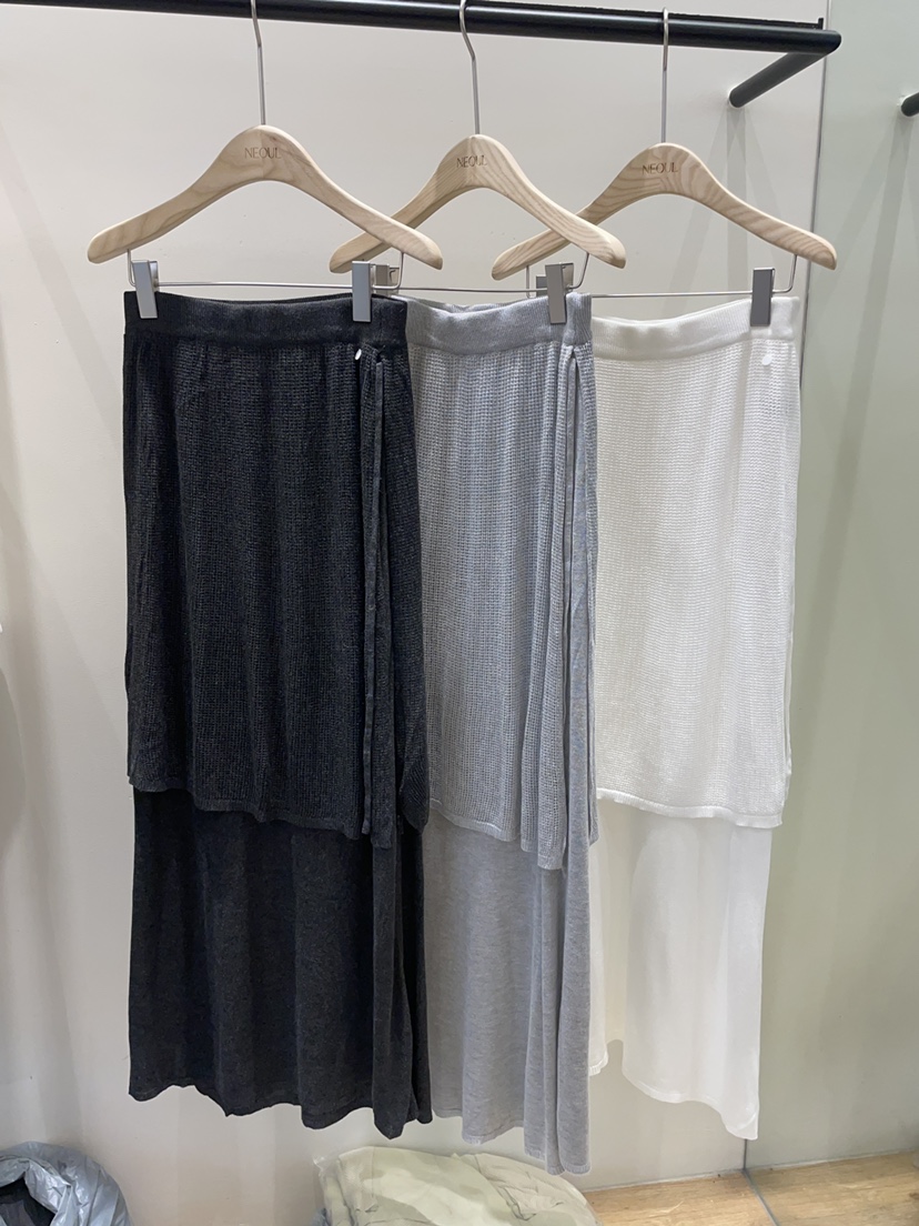 NEOUL韓國直郵女裝新款時尚熱賣人氣26春夏休閑職業長裙披肩NEOUL/ahin雙領標簽長裙