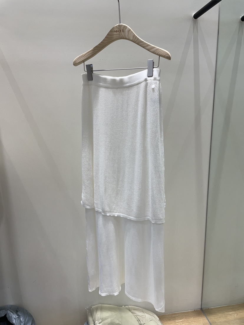 NEOUL韓國直郵女裝新款時尚熱賣人氣26春夏休閑職業長裙披肩NEOUL/ahin雙領標簽長裙