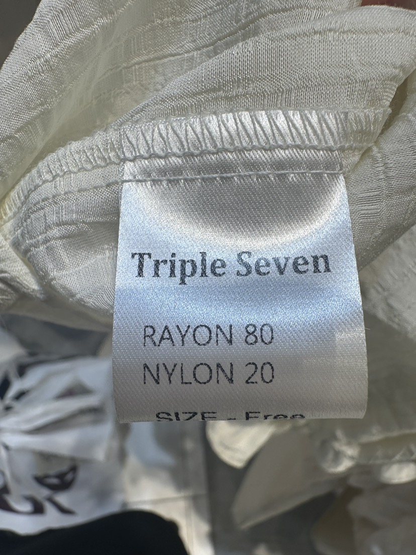 TRIPLE SEVEN韓國代購女裝新款推薦時尚職業人氣襯衫蕾絲衫TRIPLE SEVEN襯衫/蕾絲衫