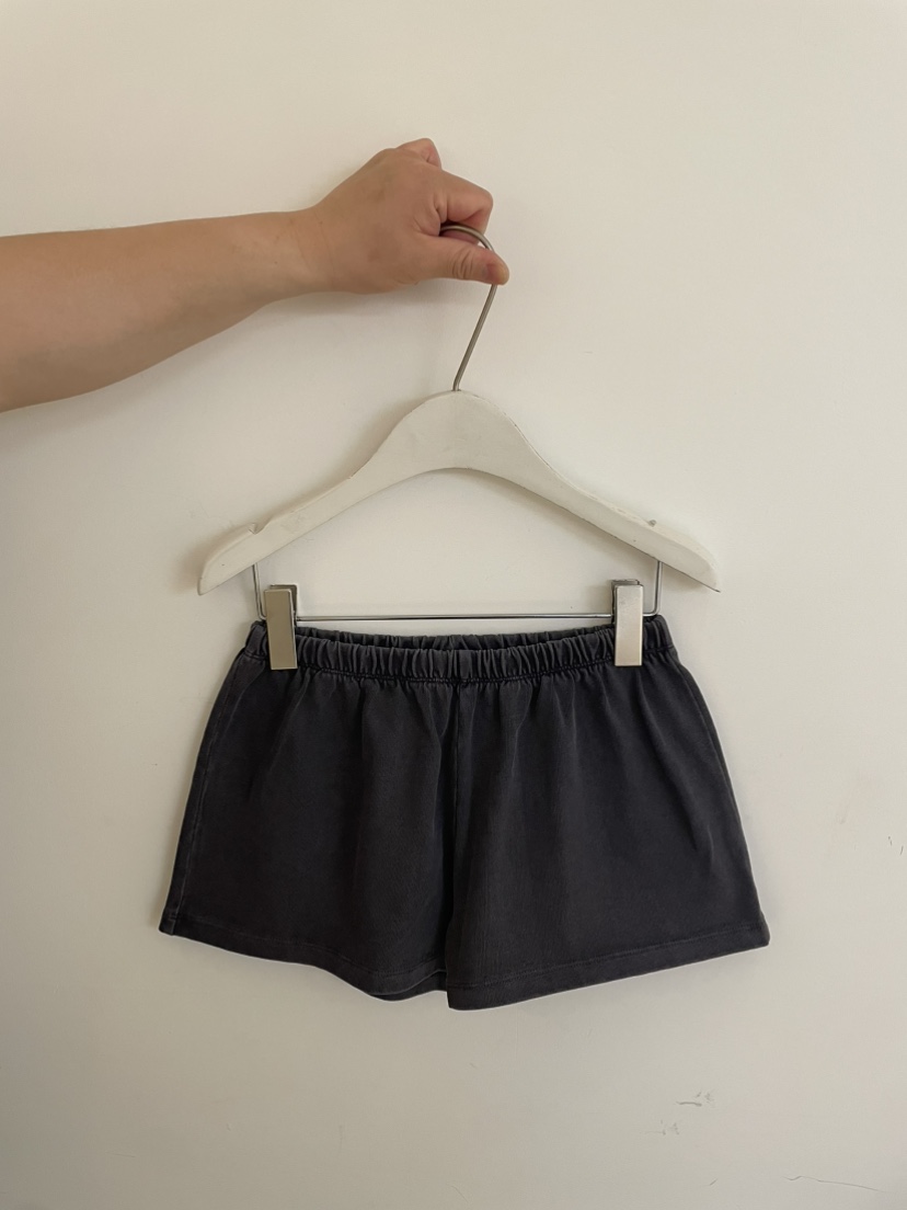 JEONG GAM STUDIOS韓國代購女裝新品時尚人氣推薦休閑短褲JEONG GAM STUDIOS短褲圖色2