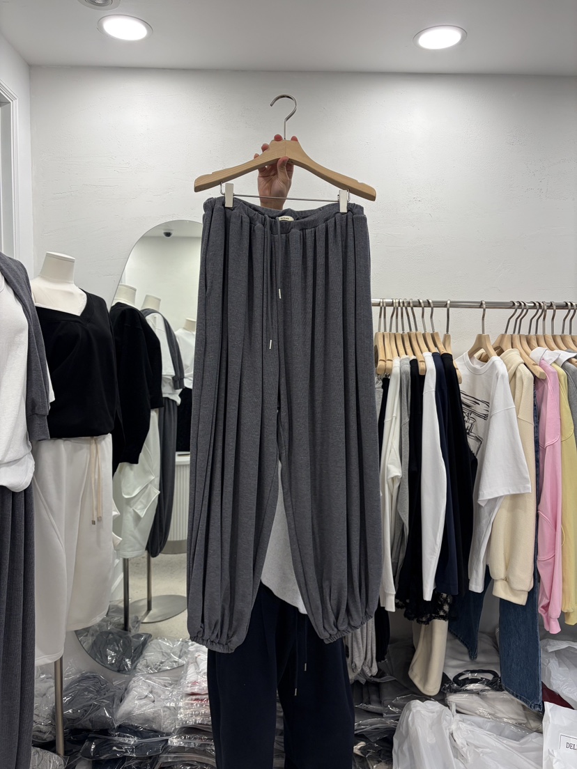 DELICATE韓國代購女裝新款休閑熱賣時尚26春夏人氣休閑褲DELICATE休閑褲圖色1墨色