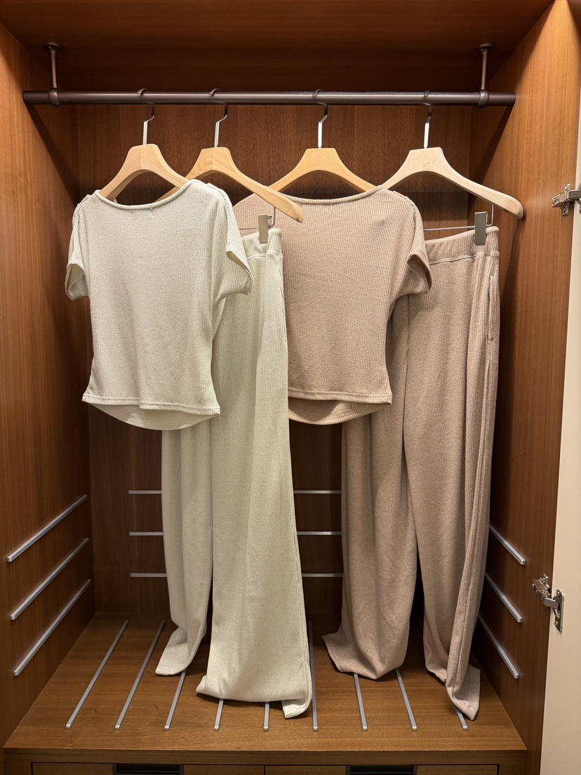 CLOTH韓國直郵實拍女士新款職業熱賣推薦人氣時尚休閑套裝CLOTH套裝