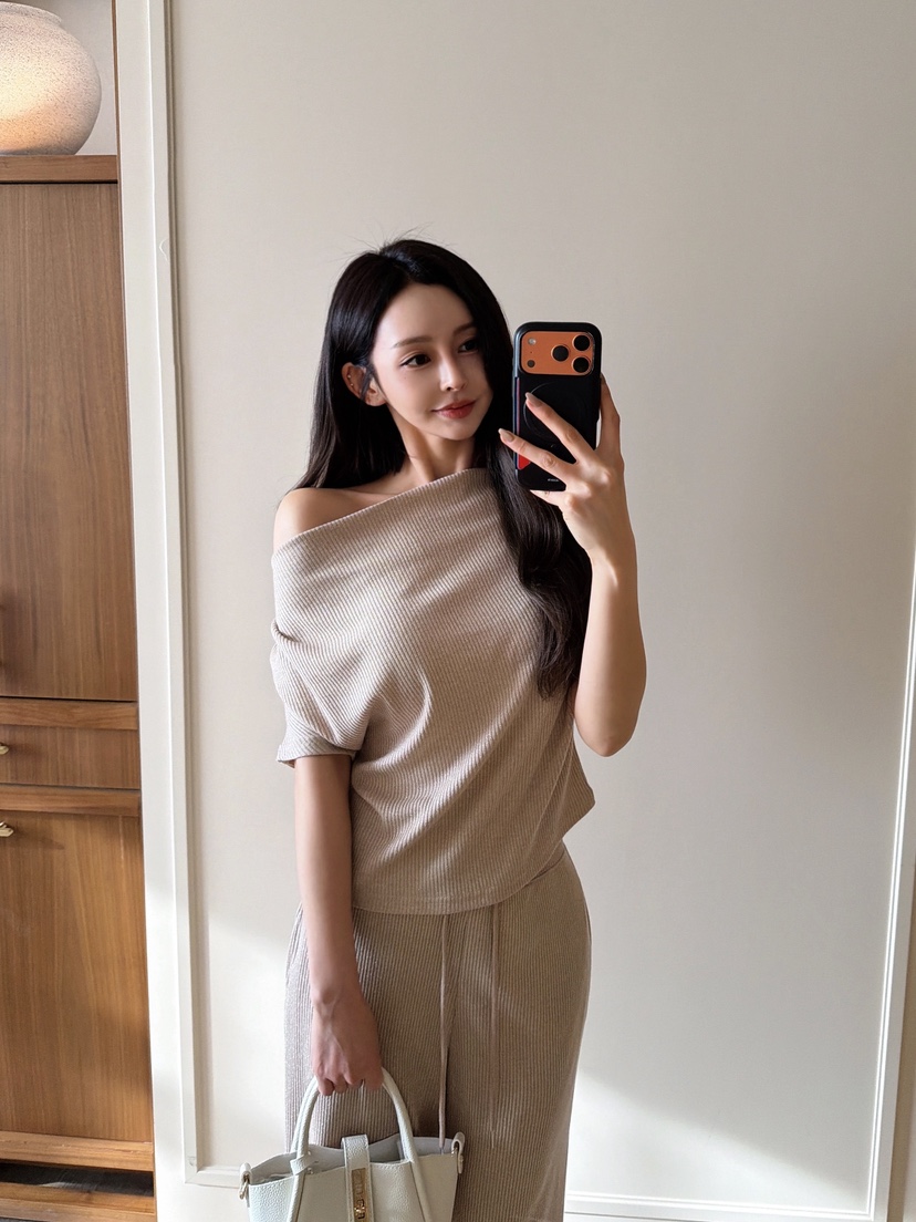 CLOTH韓國直郵實拍女士新款職業熱賣推薦人氣時尚休閑套裝CLOTH套裝