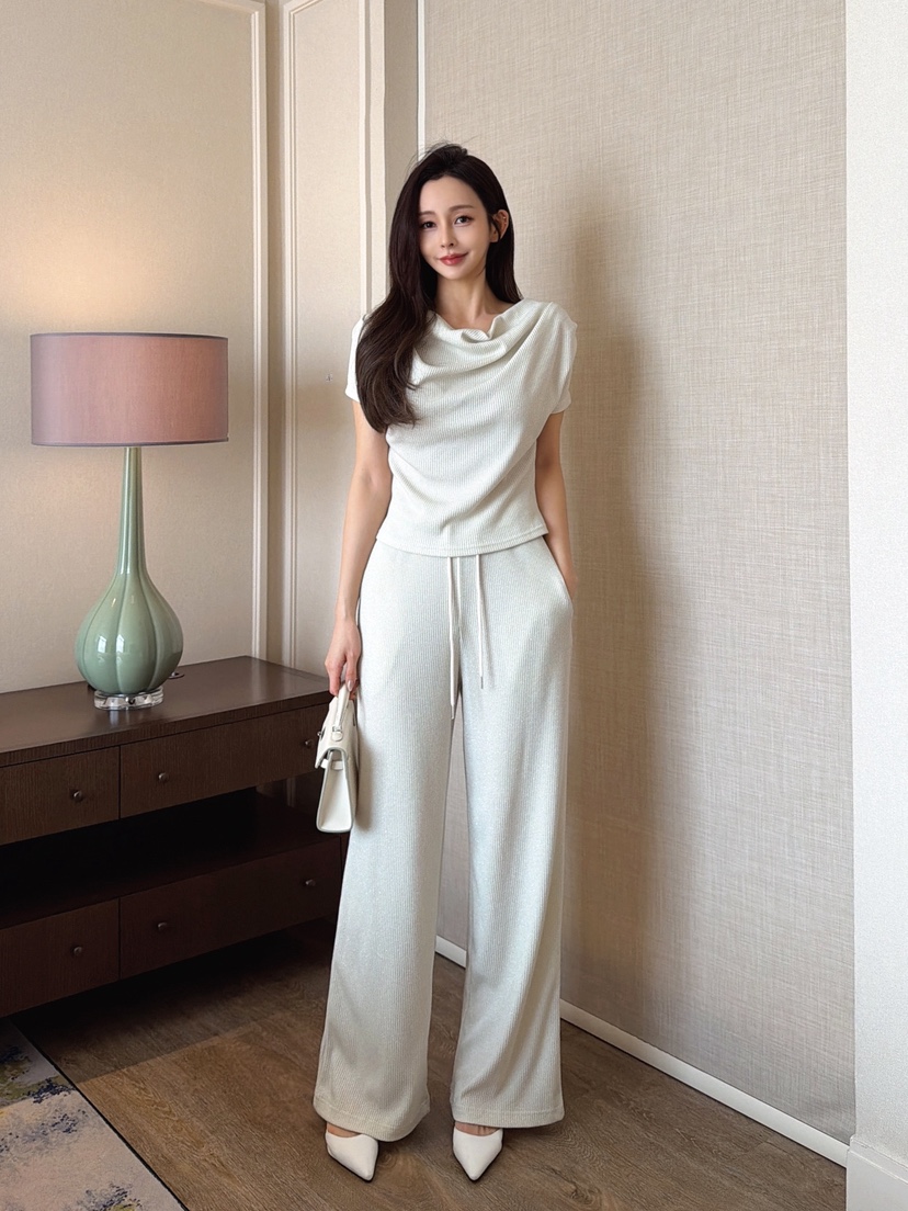 CLOTH韓國直郵實拍女士新款職業熱賣推薦人氣時尚休閑套裝CLOTH套裝