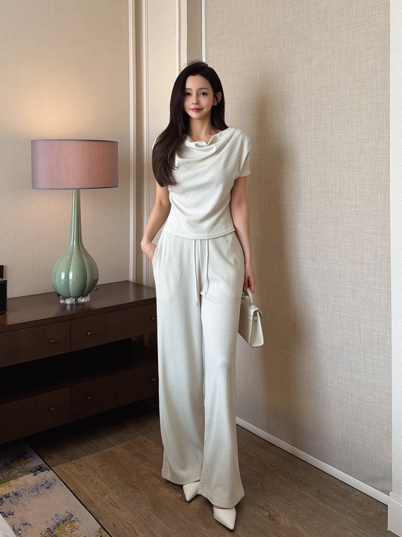 CLOTH韓國直郵實拍女士新款職業熱賣推薦人氣時尚休閑套裝CLOTH套裝