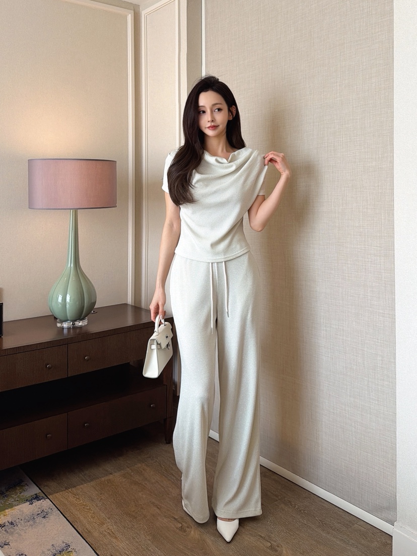 CLOTH韓國直郵實拍女士新款職業熱賣推薦人氣時尚休閑套裝CLOTH套裝