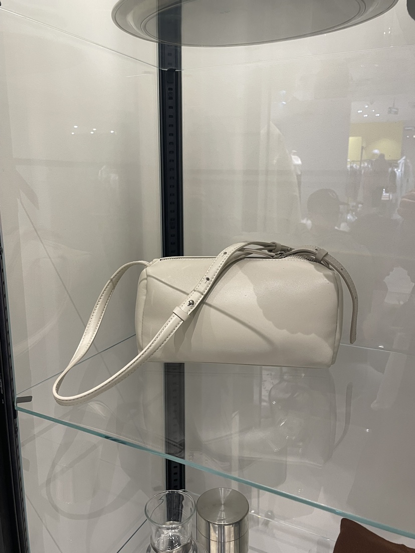 MUCH MORE/JACKPOT韓國代購女裝新款職業推薦單肩斜跨包MUCH MORE/JACKPOT單肩/斜跨包圖色1