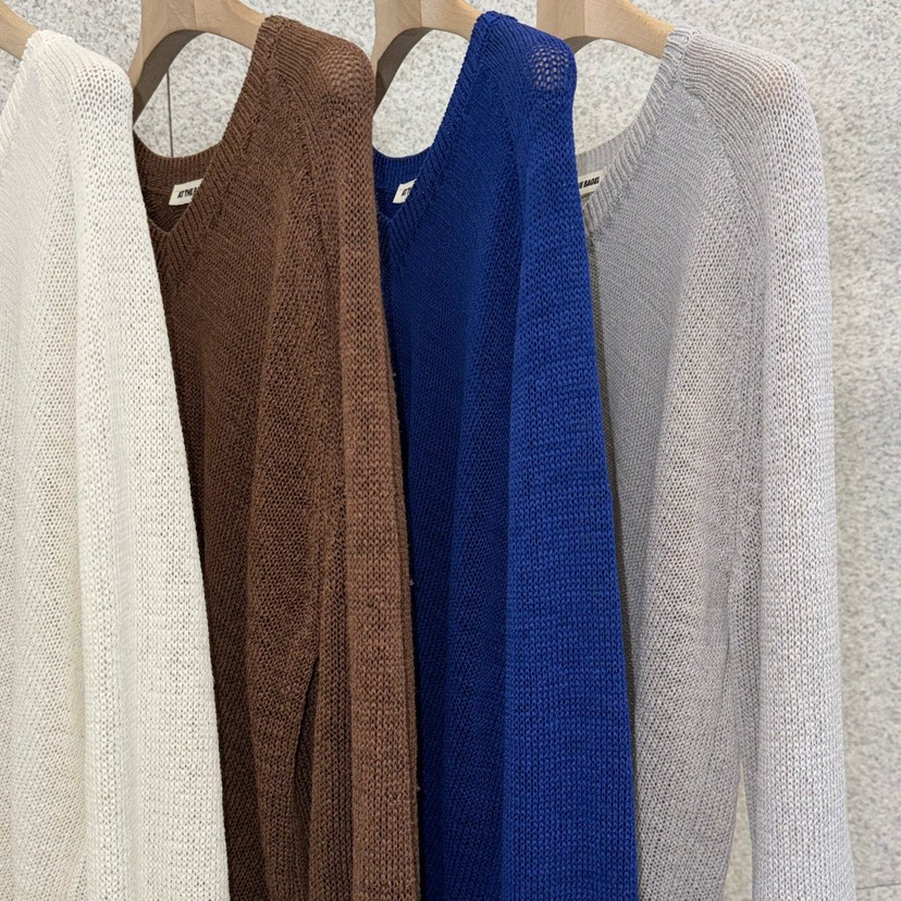 AT THE BAGEL韓國東大門直郵女士新款休閑熱賣時尚針織衫AT THE BAGEL針織衫