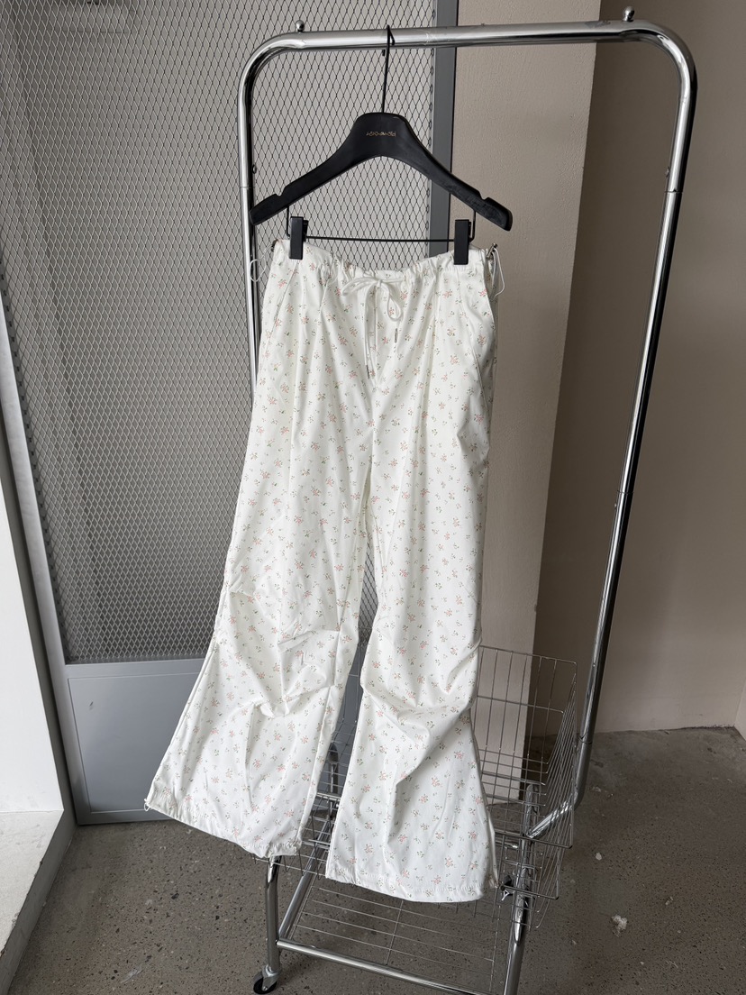 LARCENCICL/BESO韓國直郵女士新款推薦熱賣休閑人氣休閑褲LARCENCICL/BESO休閑褲圖色1