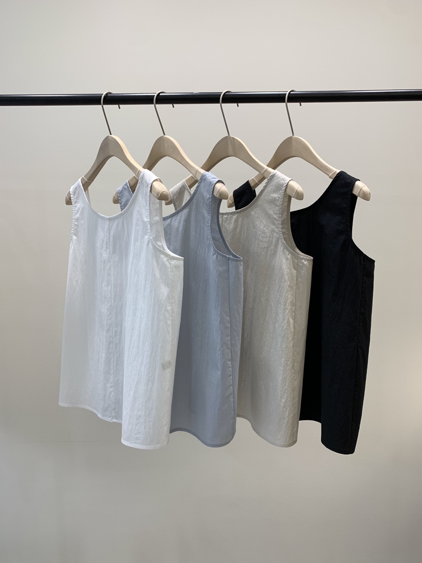 KNOCK韓國東大門直郵女裝新款人氣熱賣時尚推薦職業吊帶背心KNOCK吊帶/背心