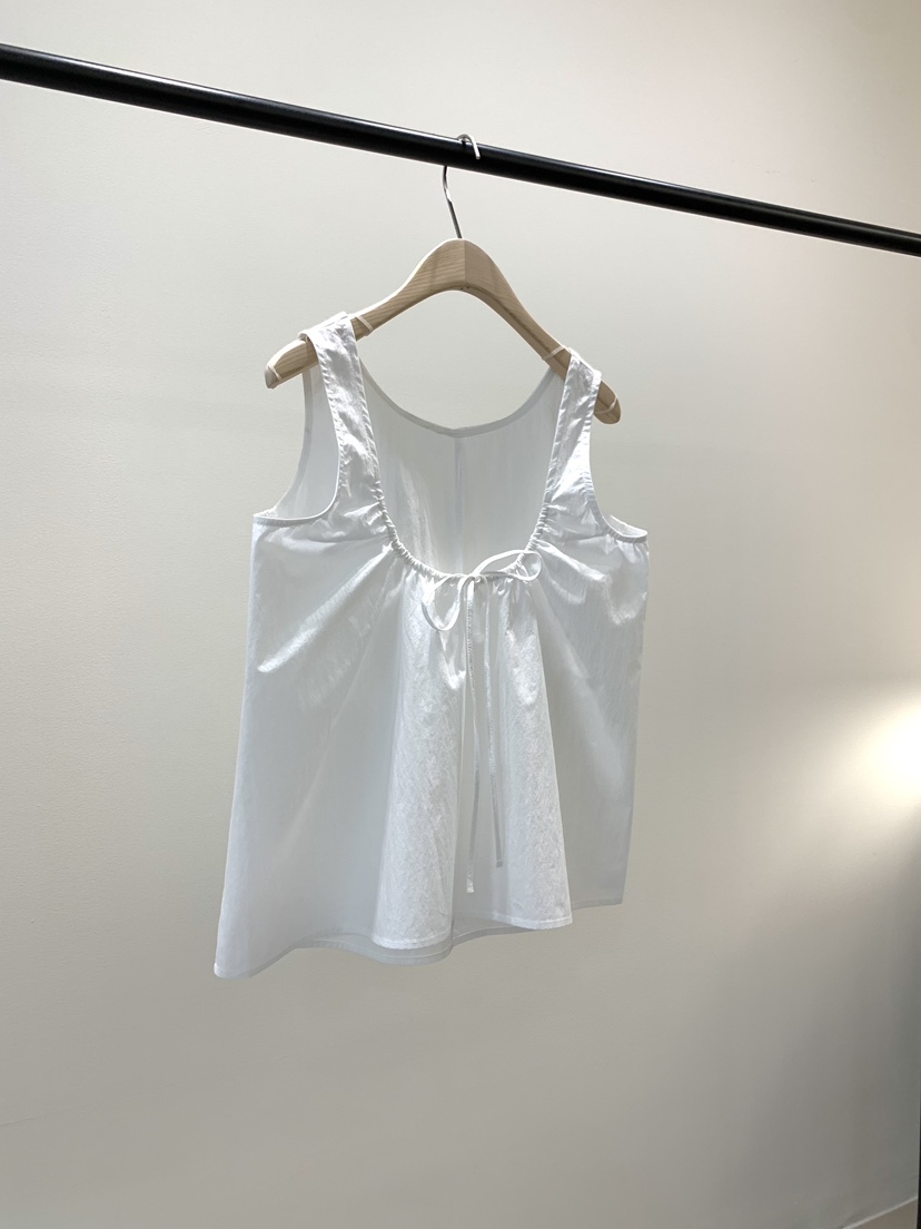 KNOCK韓國東大門直郵女裝新款人氣熱賣時尚推薦職業吊帶背心KNOCK吊帶/背心