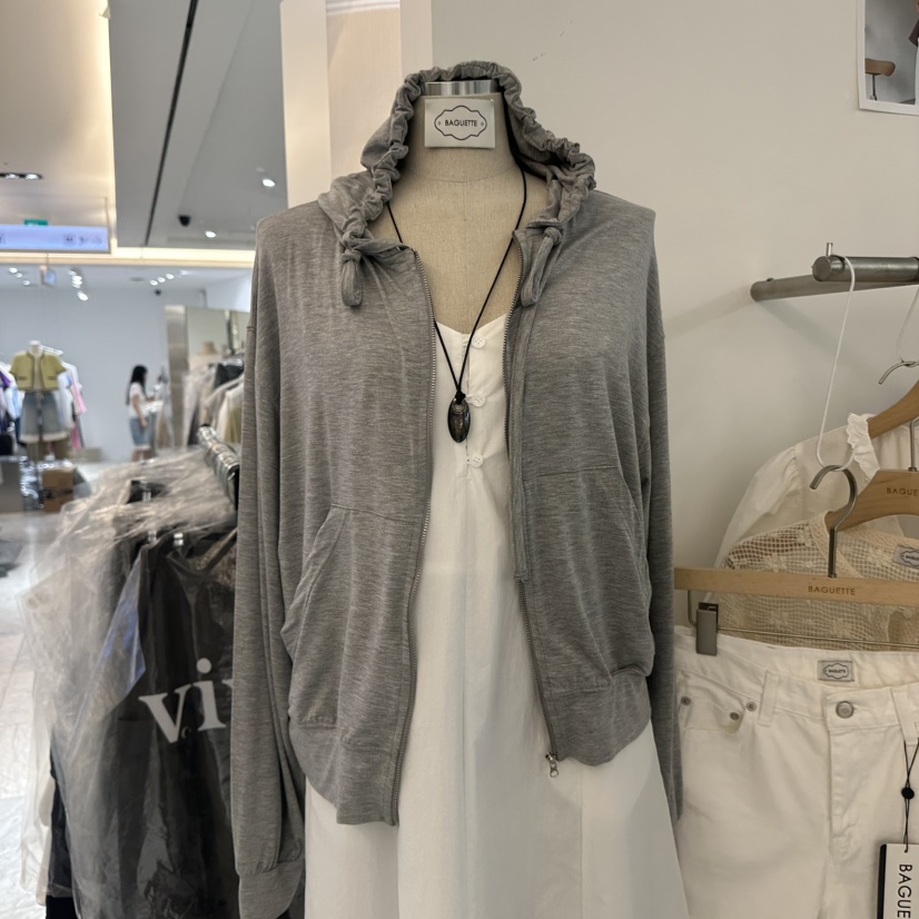 BAGUETTE-P韓國東大門直郵女士新品熱賣夾克拉鏈連帽衫不含內搭天絲BAGUETTE-P夾克圖色1