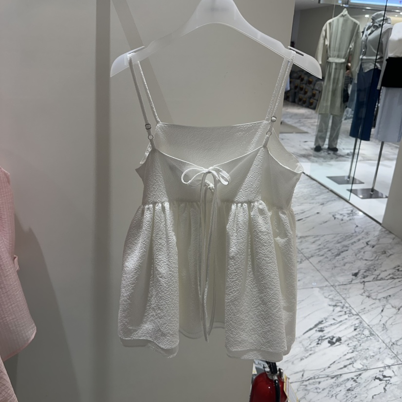 LOW MOMENT韓國直郵女裝新款熱賣休閑人氣推薦職業吊帶背心LOW MOMENT吊帶/背心