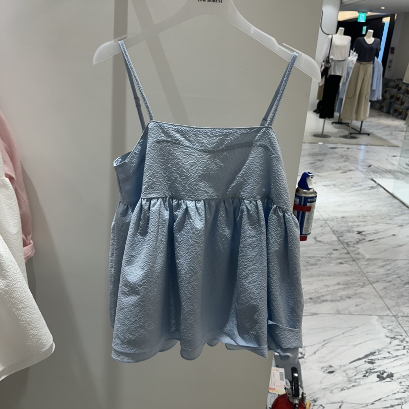 LOW MOMENT韓國直郵女裝新款熱賣休閑人氣推薦職業吊帶背心LOW MOMENT吊帶/背心圖色2
