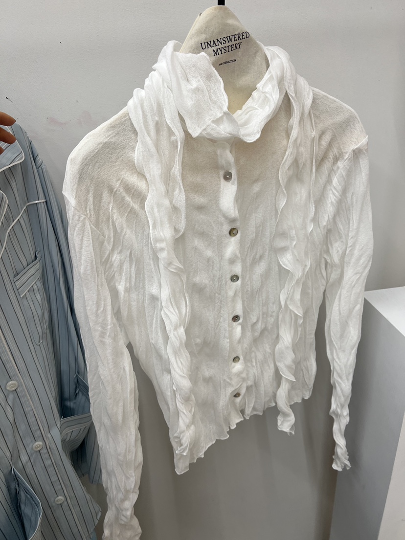 UNANSWERED-MYSTERY/FIFO韓國東大門直郵女士新款休閑襯衫蕾絲衫含脖帶UNANSWERED-MYSTERY/FIFO襯衫/蕾絲衫圖色1