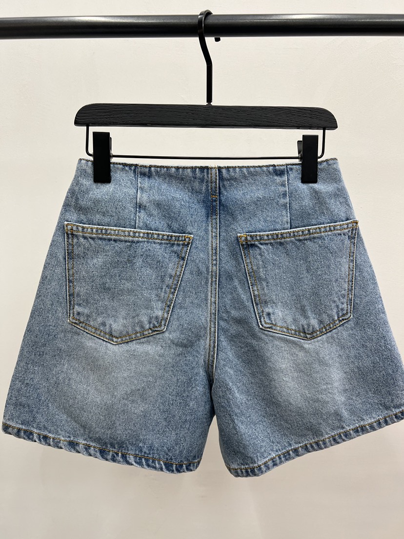 UNANSWERED-MYSTERY/FIFO韓國直郵女裝新品推薦短褲褶裥UNANSWERED-MYSTERY/FIFO短褲