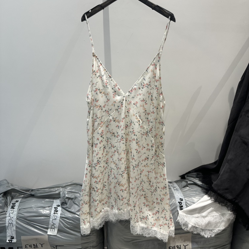 JANE BIRKIN韓國直郵實拍女士新款推薦職業時尚連衣裙花朵JANE BIRKIN設計師品牌連衣裙圖色1