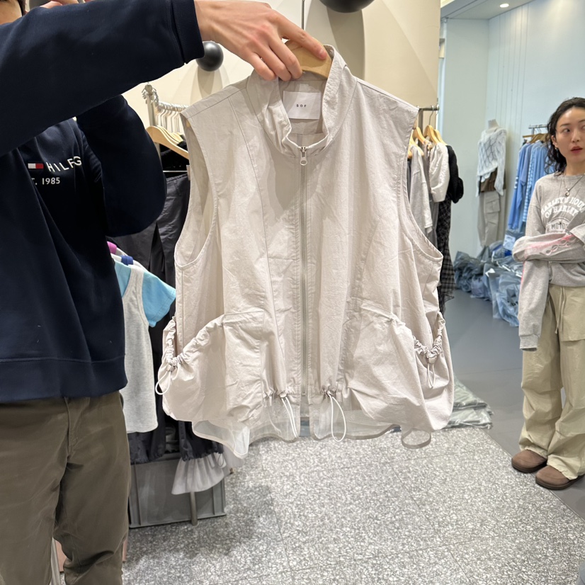 SOF韓國直郵實拍女裝新品熱賣推薦休閑26春夏時尚馬甲褶皺SOF馬甲圖色1