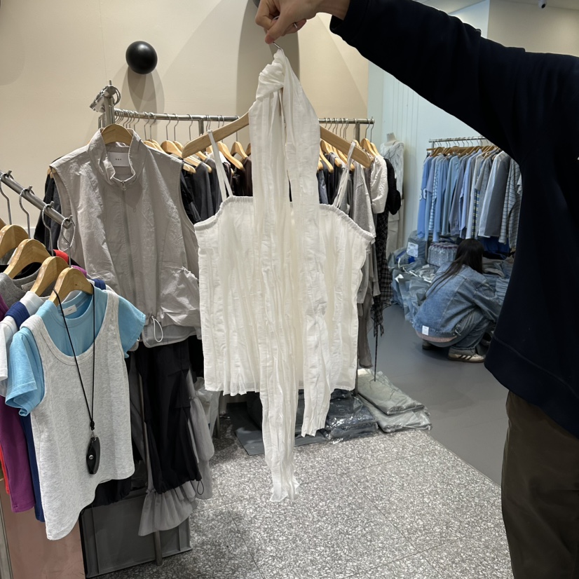 SOF韓國直郵女士新品人氣時尚熱賣推薦休閑吊帶背心褶皺圍巾SOF吊帶/背心圖色2