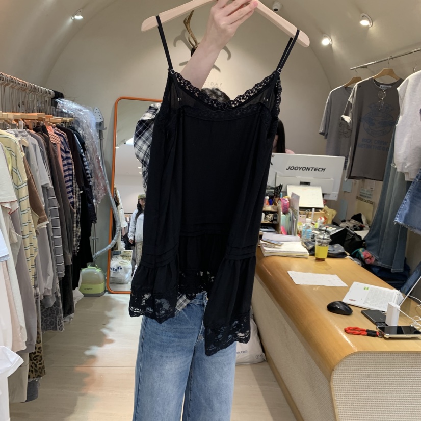 BLACKFRIDAY韓國代購女裝新品時尚26春夏熱賣人氣吊帶背心BLACK FRIDAY吊帶/背心