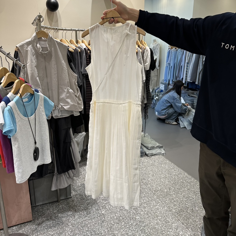 SOF韓國東大門代購女裝新品休閑26春夏連衣裙不含項鏈口袋褶裥SOF連衣裙