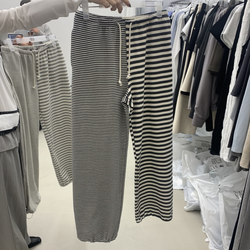 STAINLESS韓國東大門直郵女士新款時尚26春夏人氣休閑褲條紋STAINLESS休閑褲圖色2