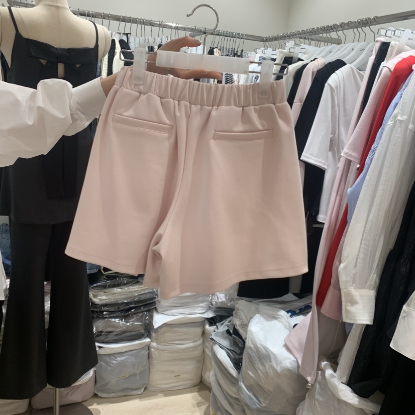 LOVE SOME韓國直郵女裝新款人氣時尚26春夏熱賣推薦短褲V領LOVE SOME短褲