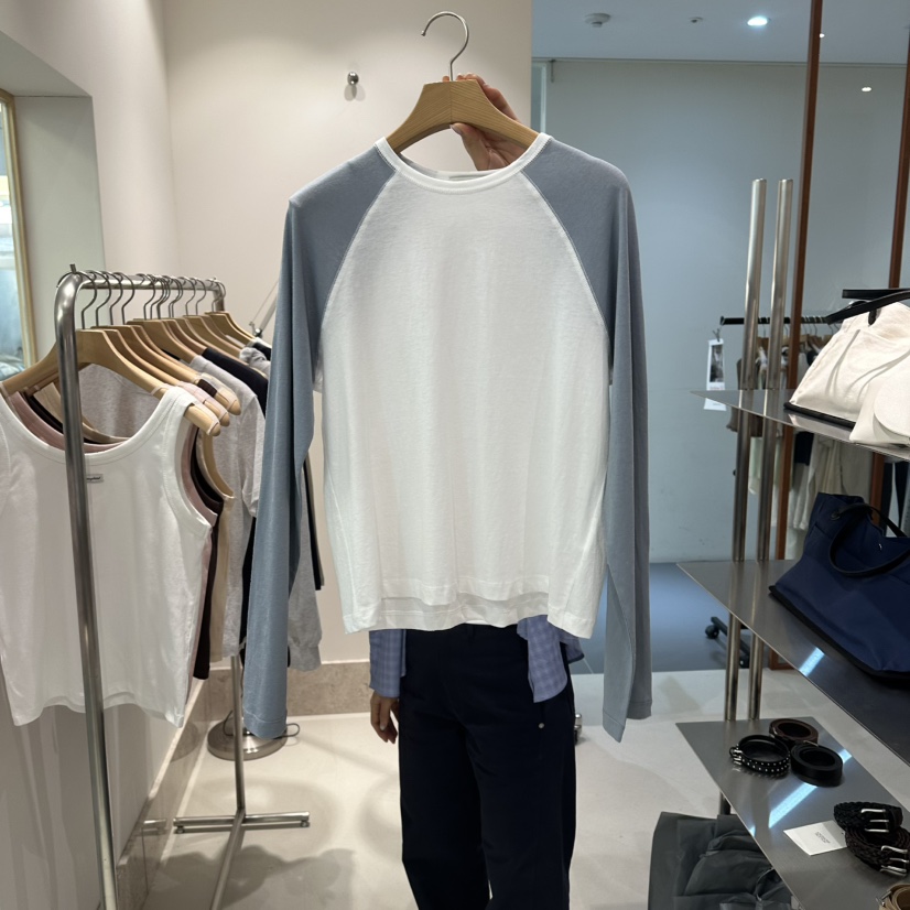 ANDMORE BUTTON韓國直郵實拍女士新品人氣長袖T恤插肩袖ANDMORE BUTTON長袖T恤圖色1