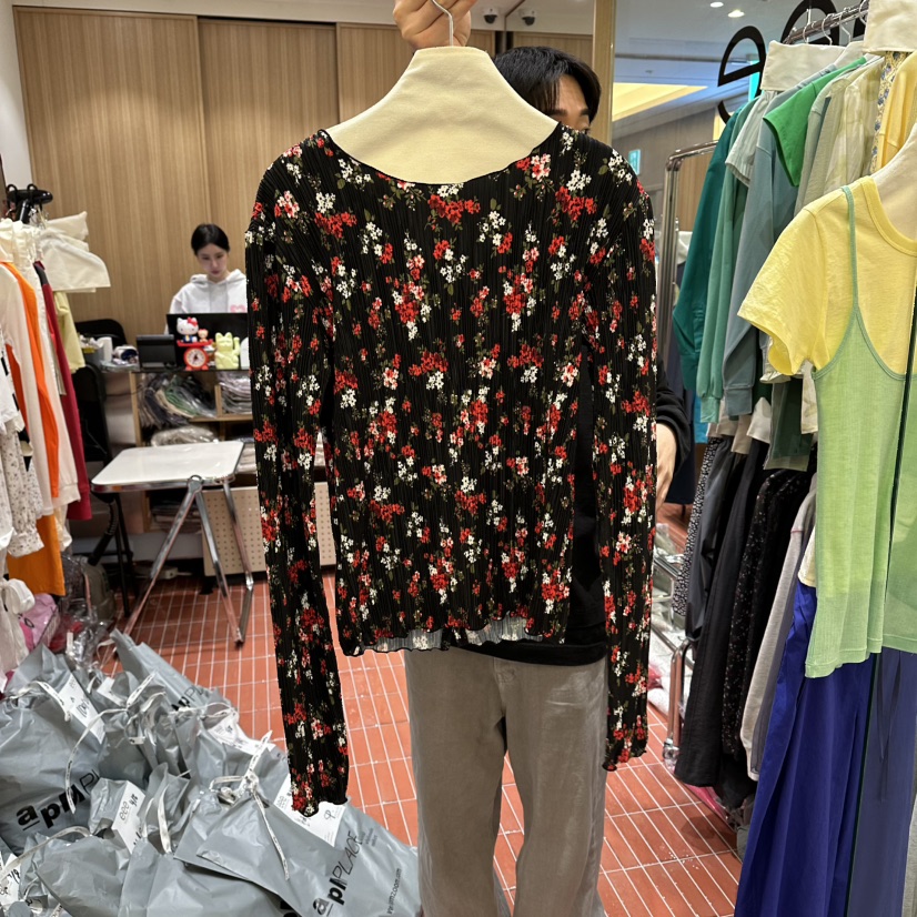 EEE韓國直郵實拍女裝新品休閑時尚熱賣人氣推薦襯衫蕾絲衫EEE襯衫/蕾絲衫