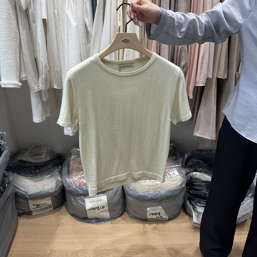 aube nunt韓國直郵女裝新款26春夏熱賣時尚人氣休閑職業T恤aube nuntT恤圖色2