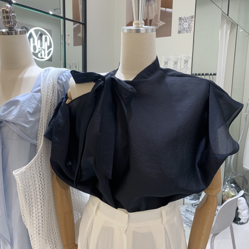 YUNBAL韓國東大門直郵女士新品熱賣推薦襯衫蕾絲衫不對稱YUNBAL襯衫/蕾絲衫圖色1