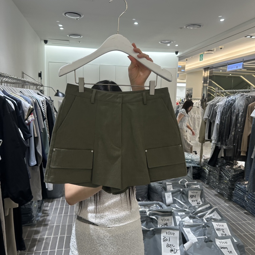 VIVE韓國代購女裝新款時尚推薦職業26春夏熱賣人氣休閑短褲VIVE短褲圖色1