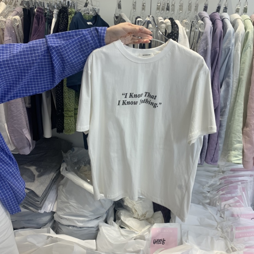 RIVEROOM韓國代購女裝新款熱賣時尚26春夏人氣推薦職業T恤RIVEROOMT恤圖色2