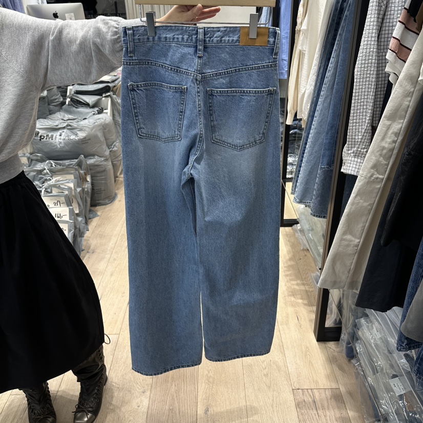 BRUNI/RICOTTA韓國代購女裝新品時尚26春夏職業推薦牛仔褲BRUNI/RICOTTA牛仔褲