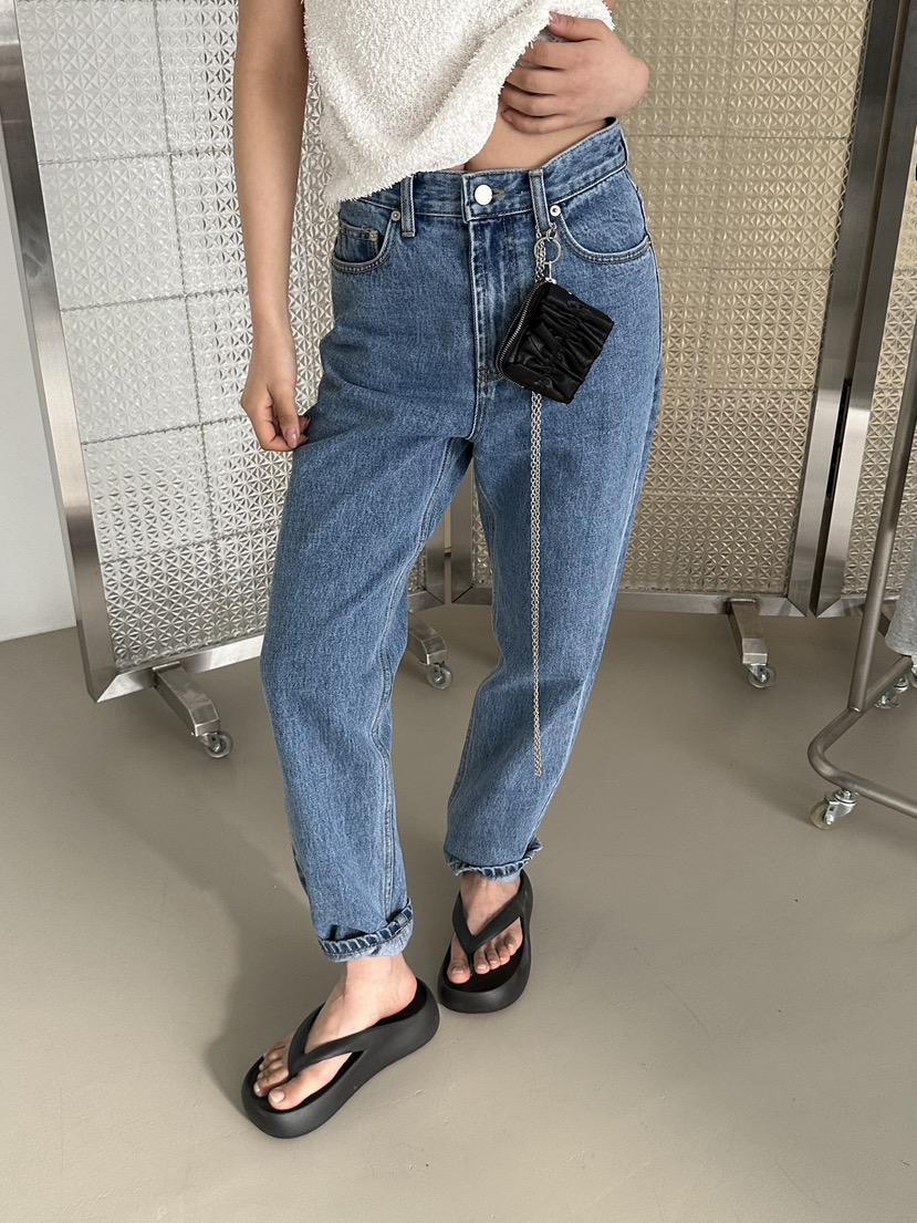 VIVE韓國直郵女裝新款推薦熱賣26春夏職業人氣時尚牛仔褲VIVE牛仔褲