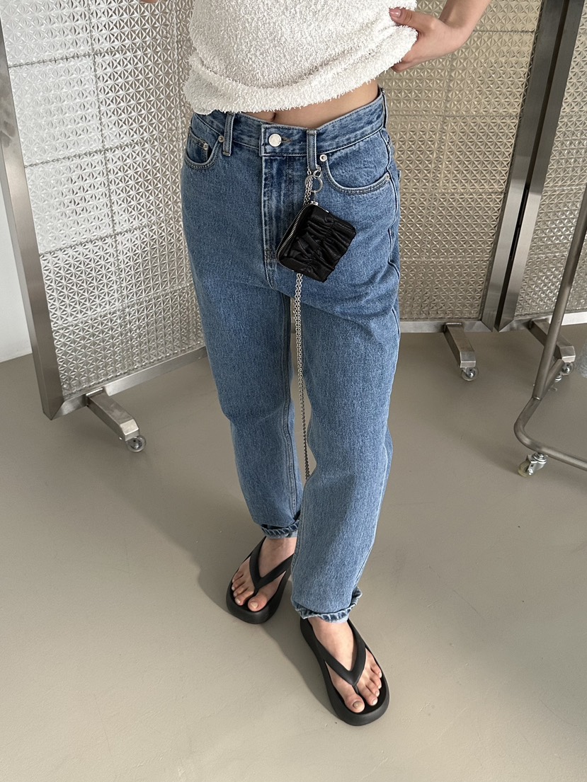 VIVE韓國直郵女裝新款推薦熱賣26春夏職業人氣時尚牛仔褲VIVE牛仔褲