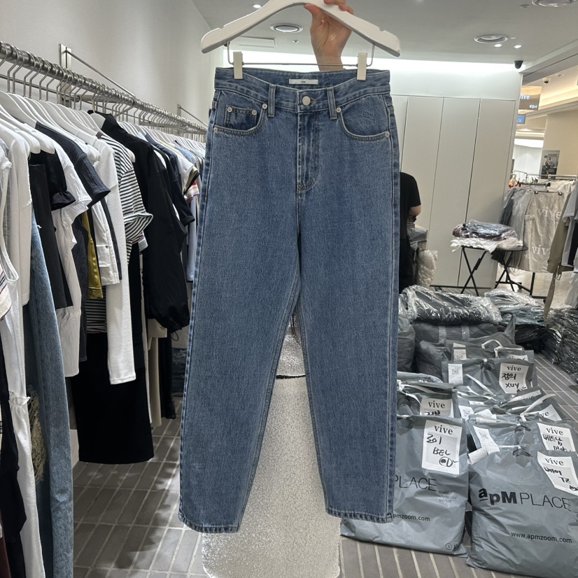 VIVE韓國直郵女裝新款推薦熱賣26春夏職業人氣時尚牛仔褲VIVE牛仔褲圖色1