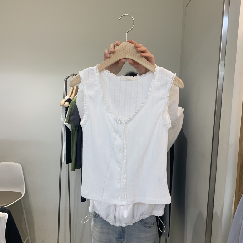 OUTRENE韓國直郵實拍女裝新款時尚熱賣人氣吊帶背心蕾絲鏤空OUTRENE吊帶/背心圖色3