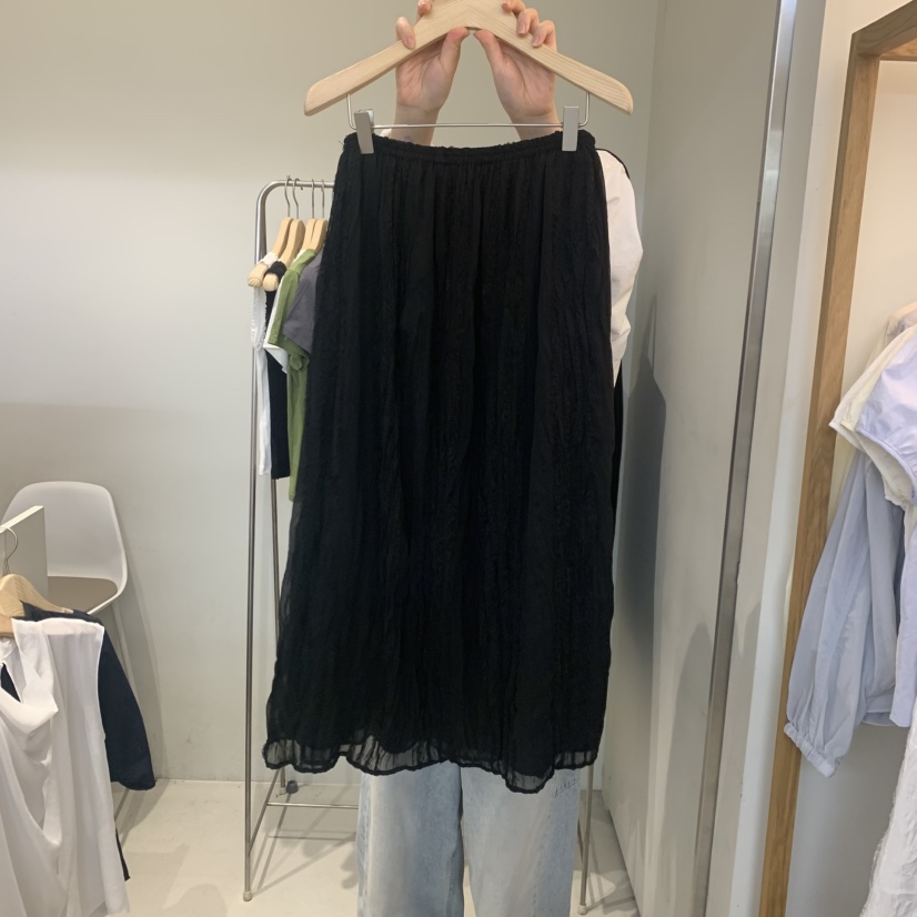 OUTRENE韓國直郵實拍女裝新品人氣休閑26春夏推薦長裙褶皺OUTRENE長裙圖色2