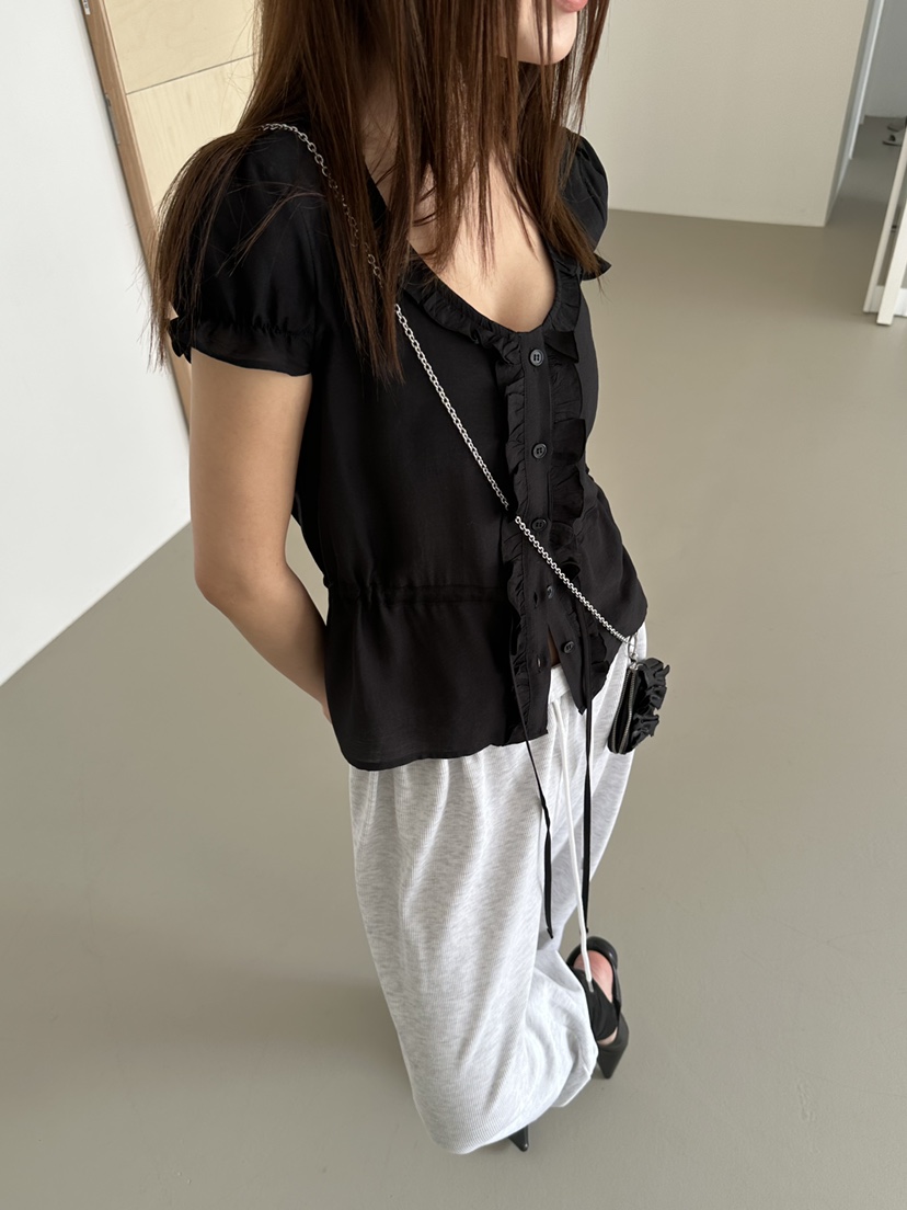 VIVE韓國東大門直郵女士新款時尚職業人氣推薦襯衫蕾絲衫VIVE襯衫/蕾絲衫