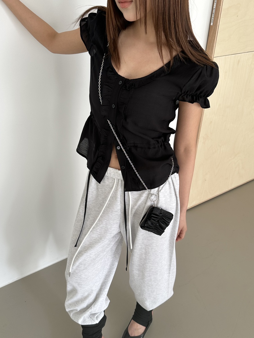 VIVE韓國東大門直郵女士新款時尚職業人氣推薦襯衫蕾絲衫VIVE襯衫/蕾絲衫