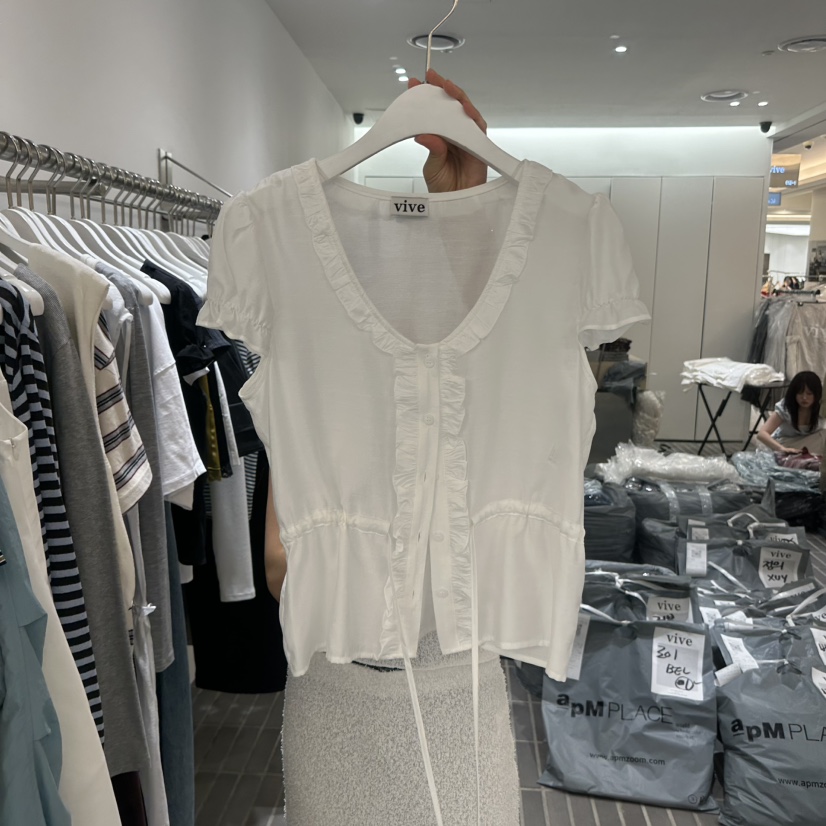 VIVE韓國東大門直郵女士新款時尚職業人氣推薦襯衫蕾絲衫VIVE襯衫/蕾絲衫圖色1